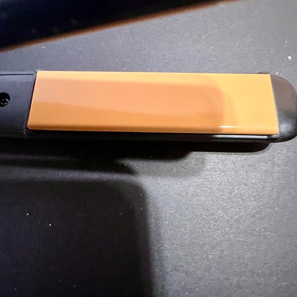 CHI 1" Tech Ceramic Flat Iron Hair Straightener Black Good Condition Swivel Cord - Picture 4 of 5